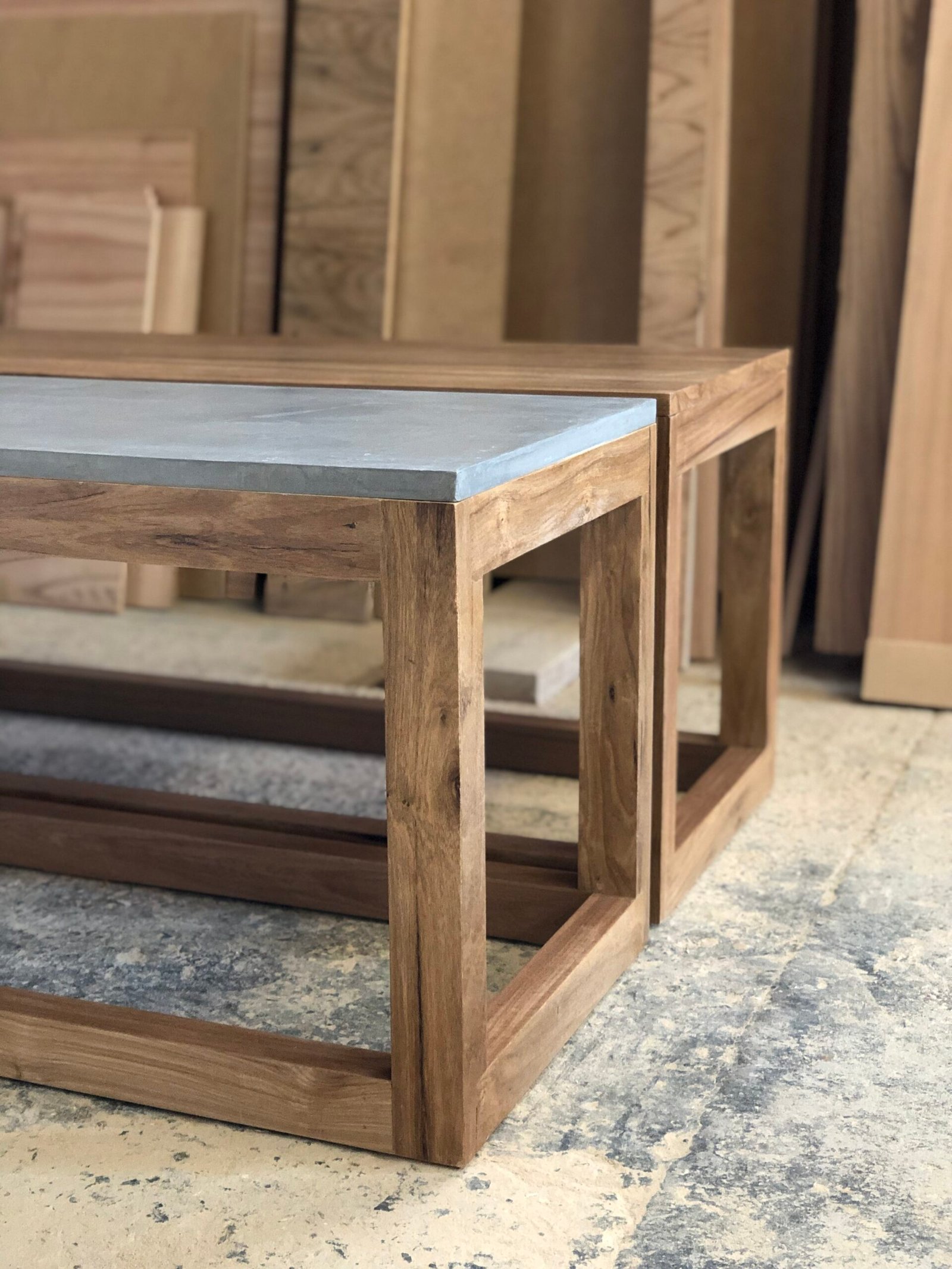 Mesa baja con tapa entelada con lino o madera maciza
